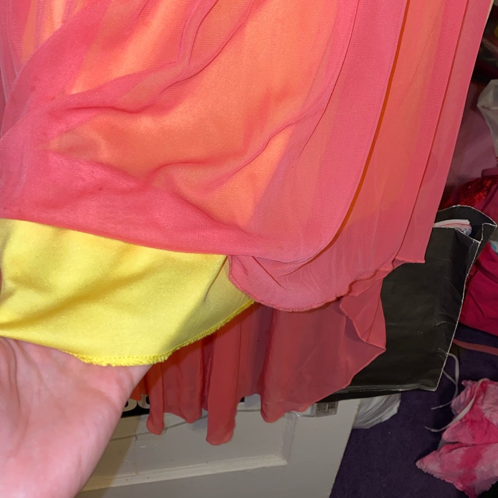 Prom dress - Picture 5 of 6